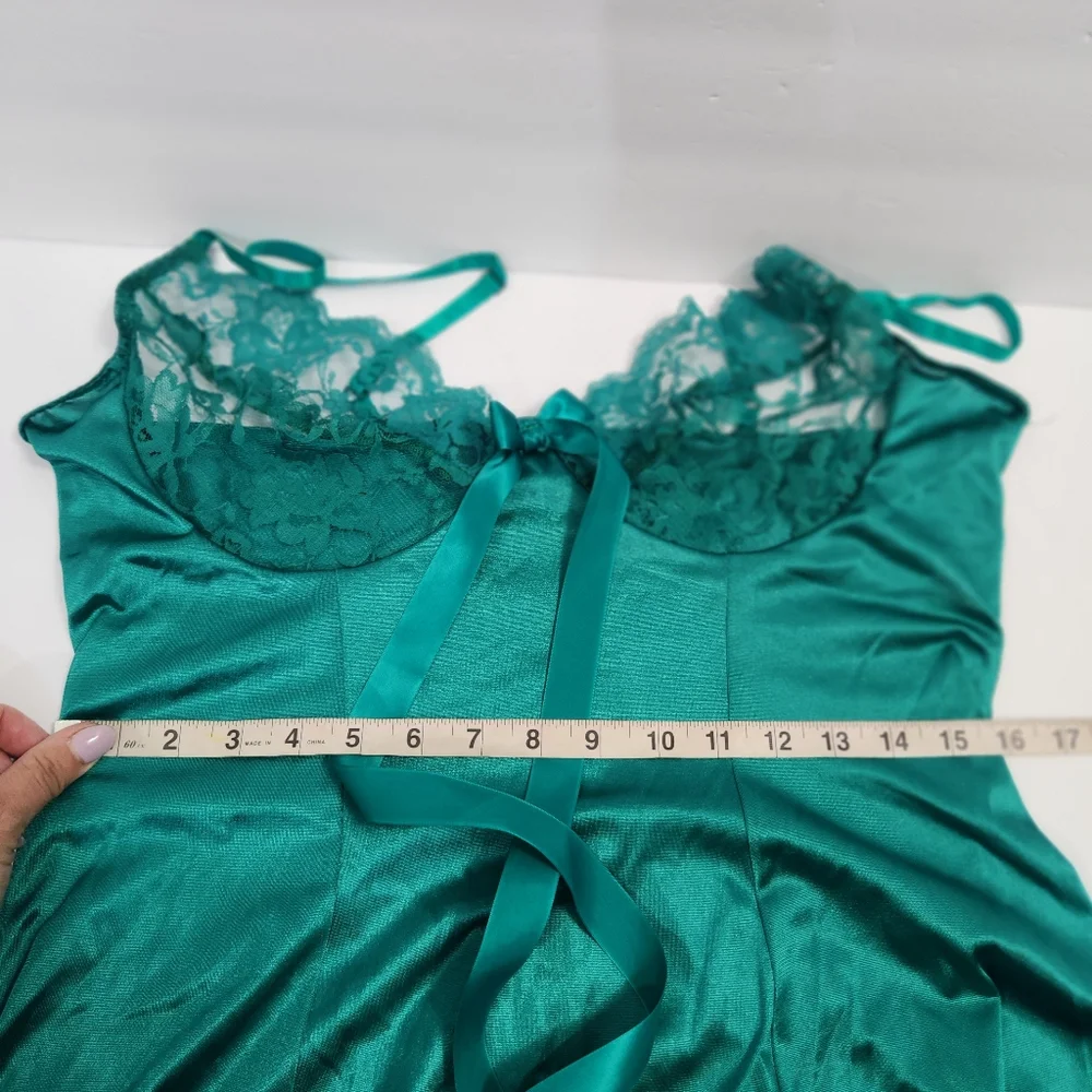 Vintage Teal Slip and Sheer Robe Set - Picture 12 of 15